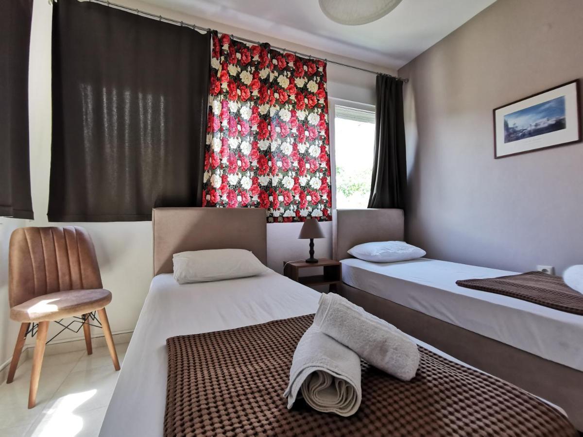 Palio Armonia Guest House Palaiontsiflikion Luaran gambar